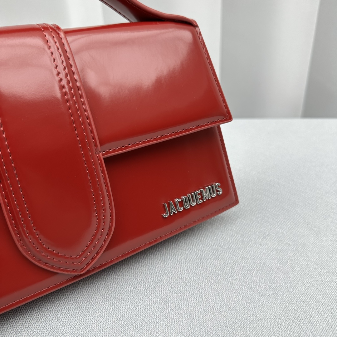 Jacquemus Satchel Bags